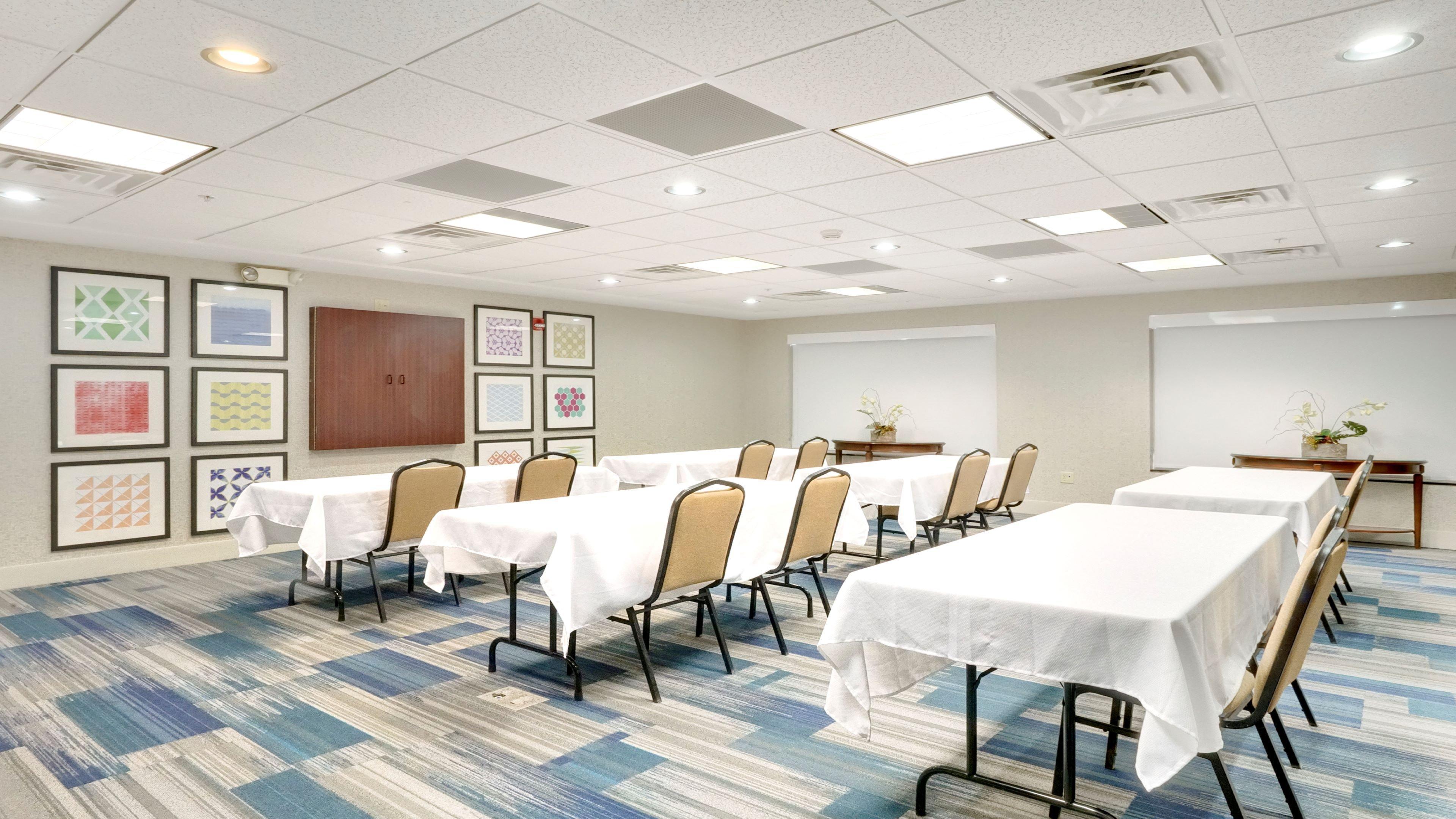 Holiday Inn Express Hotel & Suites Portland By Ihg Exterior foto