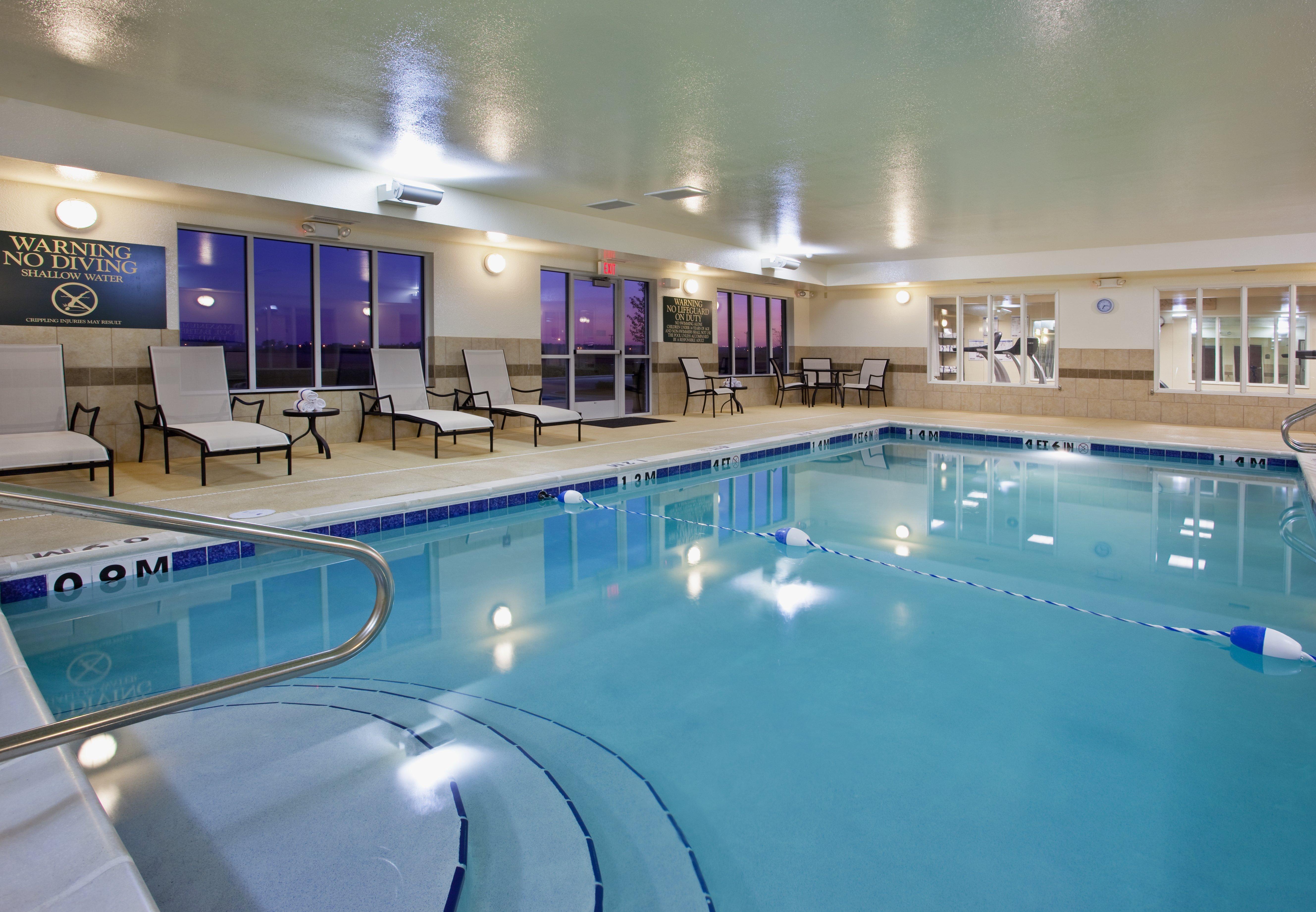 Holiday Inn Express Hotel & Suites Portland By Ihg Exterior foto